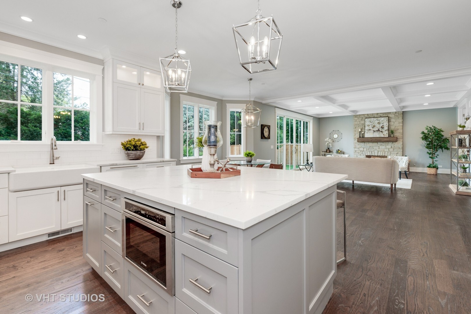 1138 South Ridge Road Lake Forest, IL 60045 - Photo 2 of 16