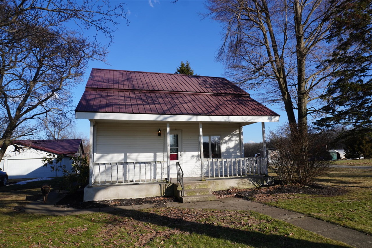 59757 White Temple Road Vandalia, MI 49095 - Photo 4 of 35