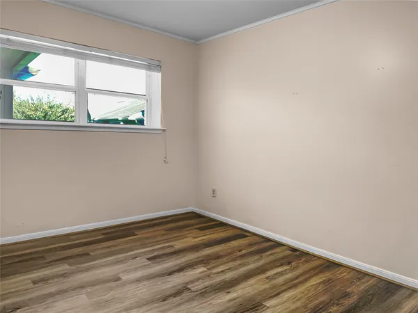 $2,400 | 2517 Bering Drive, Unit 13, Houston, TX 77057