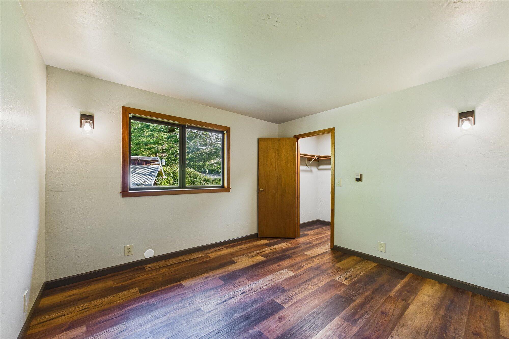 7587 Elk River Road Eureka, CA 95503 - Photo 32 of 48 32-7587 Elk River Rd-135