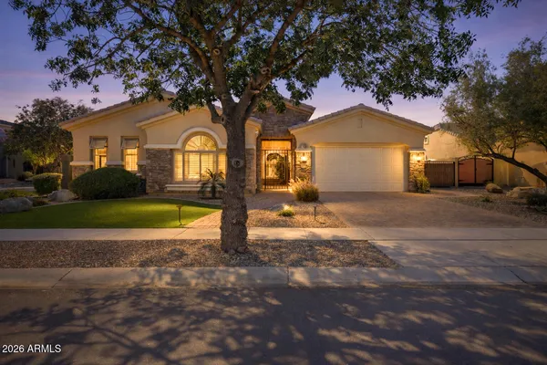 $825,000 | 4309 East Maplewood Court, Gilbert, AZ 85297