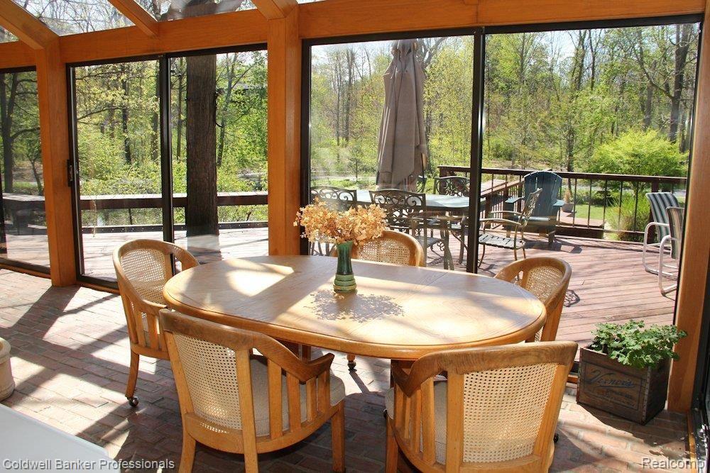 32000 Evergreen Road Franklin, MI 48025 - Photo 15 of 24 IMG_1045.jpg
