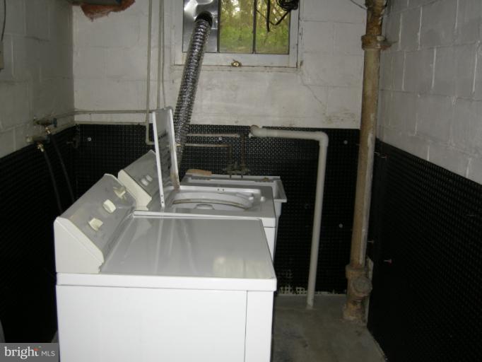 607 Piccadilly Road Towson, MD 21204 - Photo 3 of 23 Basement