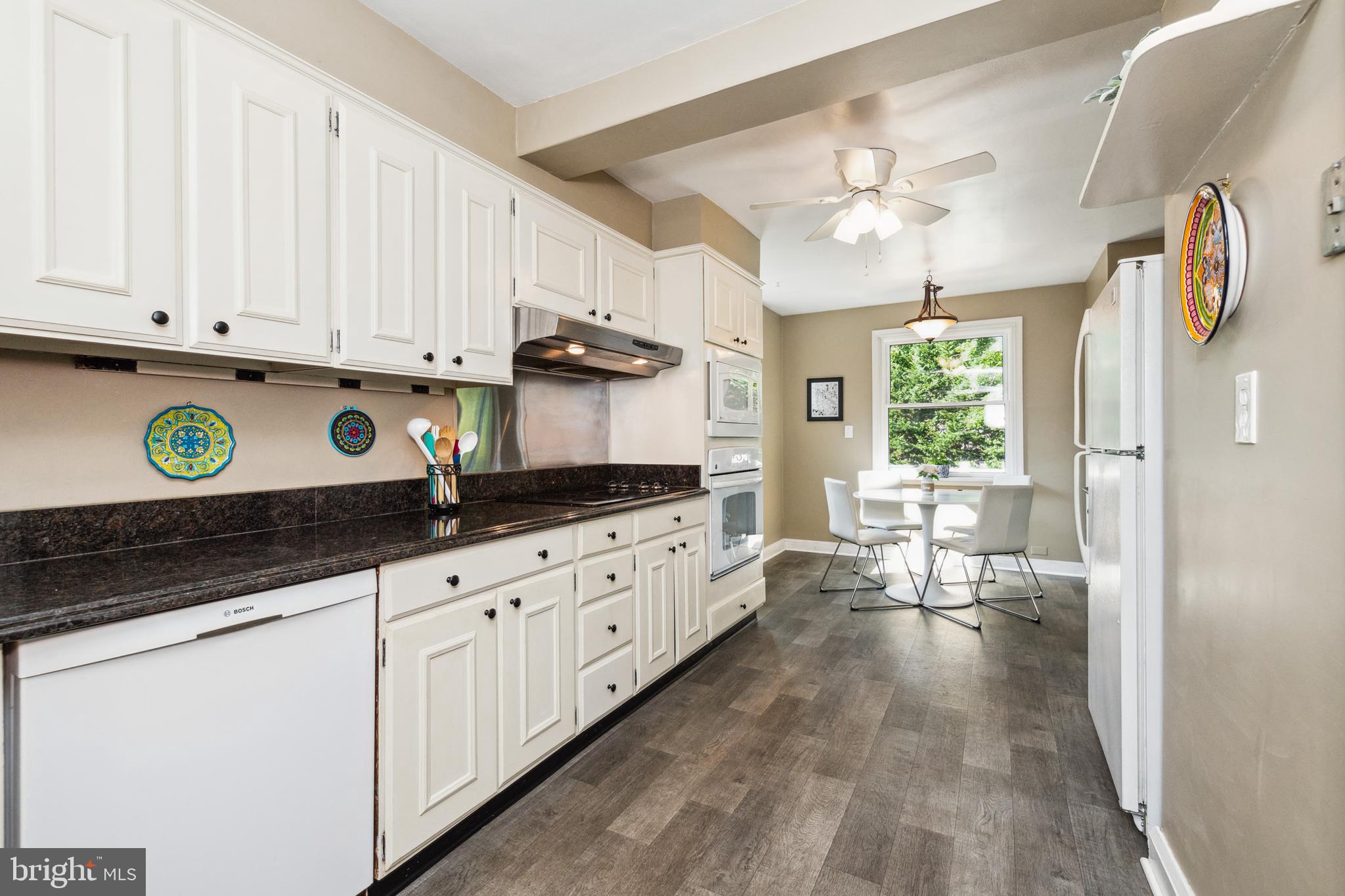 511 Piccadilly Road Towson, MD 21204 - Photo 12 of 37