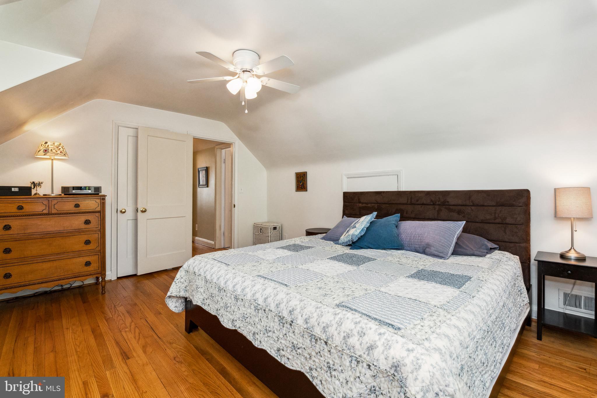 511 Piccadilly Road Towson, MD 21204 - Photo 22 of 37