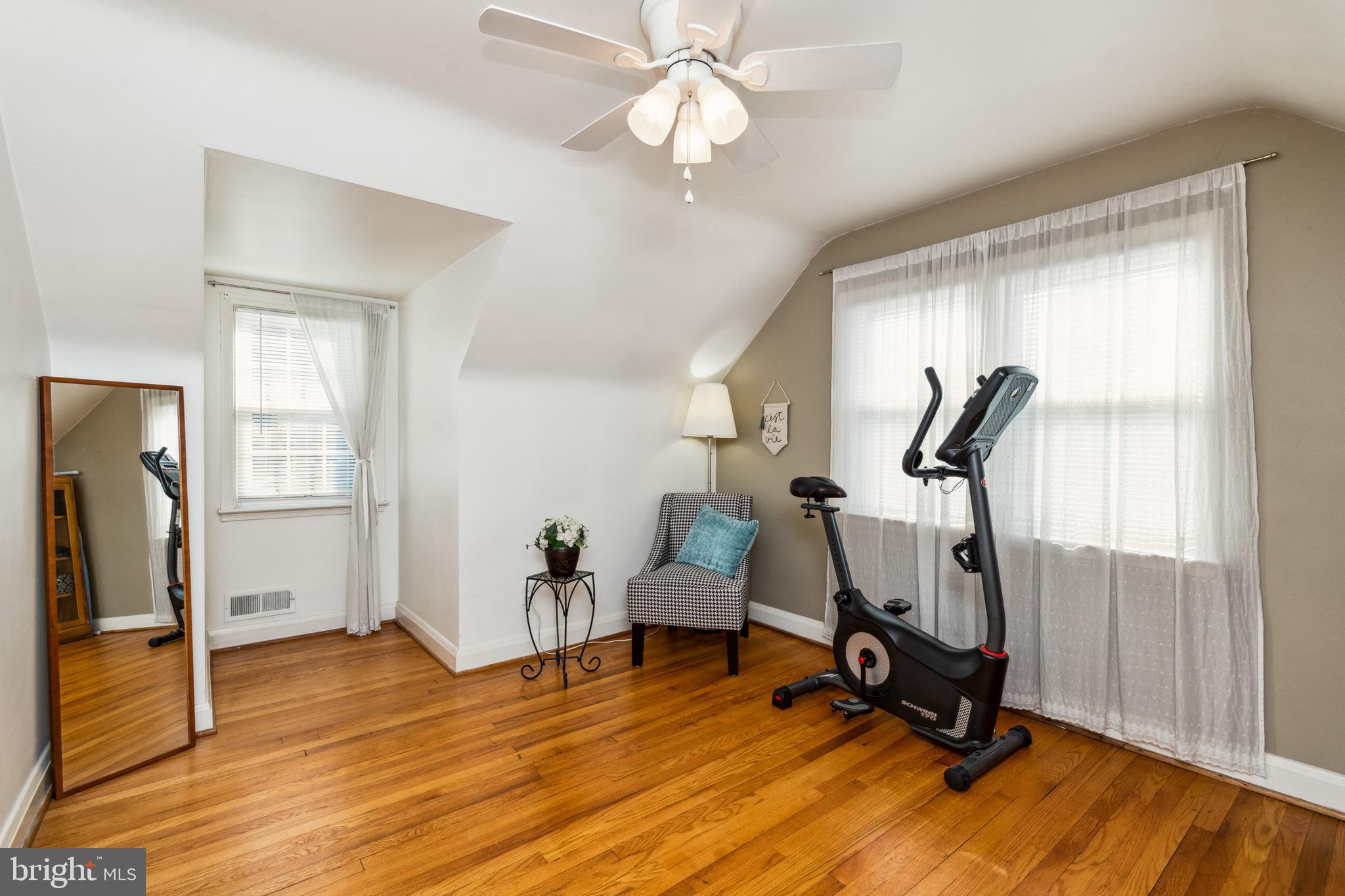 511 Piccadilly Road Towson, MD 21204 - Photo 26 of 37