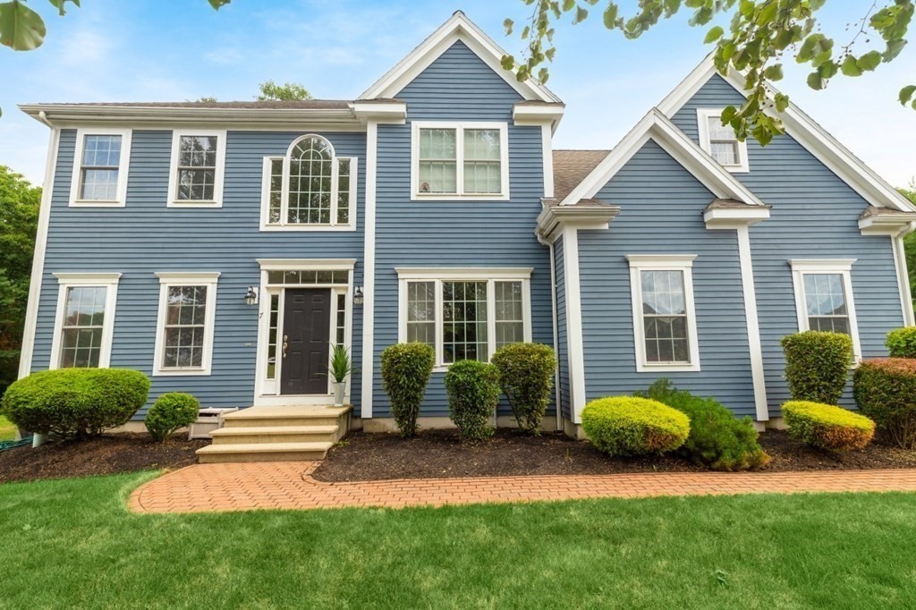 7 Rons Way Framingham, MA 01701 - Photo 1 of 42