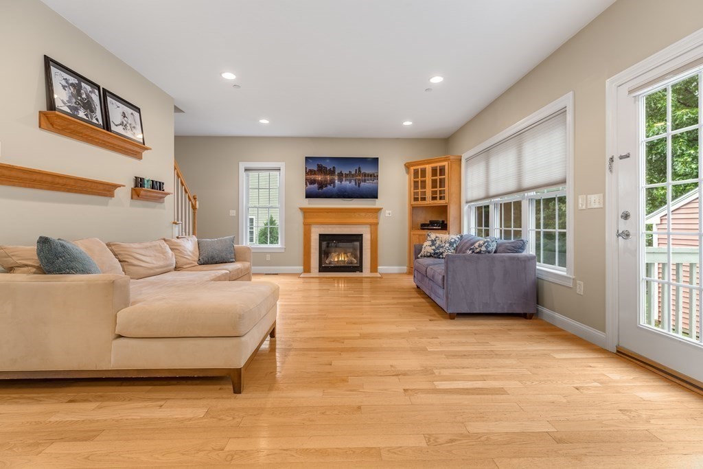 7 Rons Way Framingham, MA 01701 - Photo 15 of 42