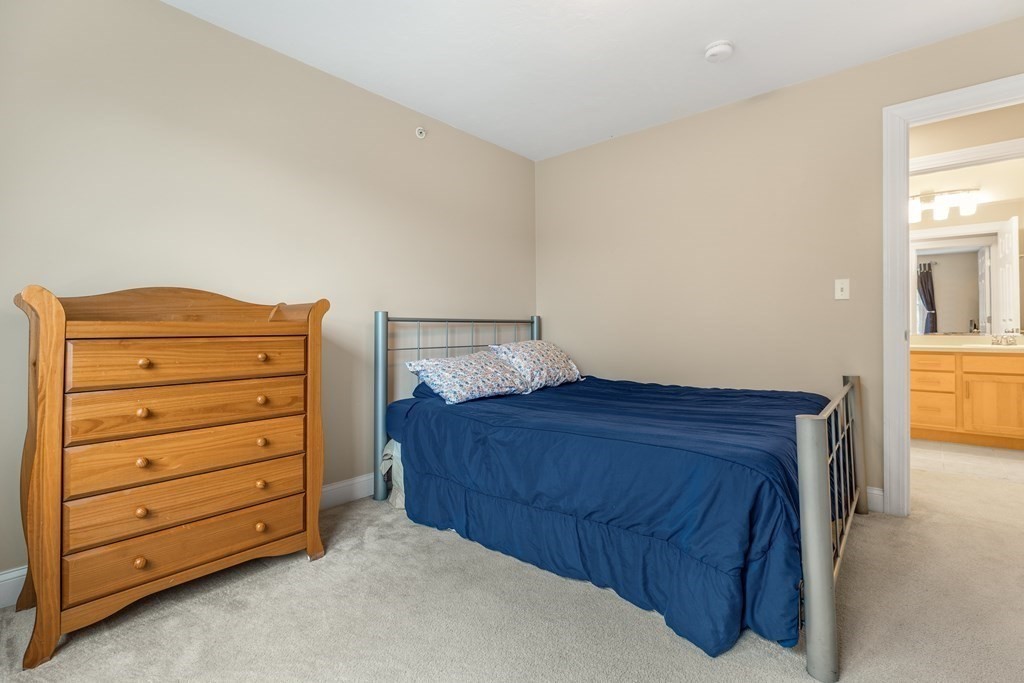 7 Rons Way Framingham, MA 01701 - Photo 24 of 42