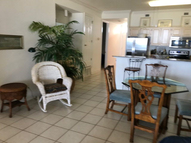 27284 Gulf Road, Unit 712 Orange Beach, AL 36561 - Photo 6 of 30 Dining Area