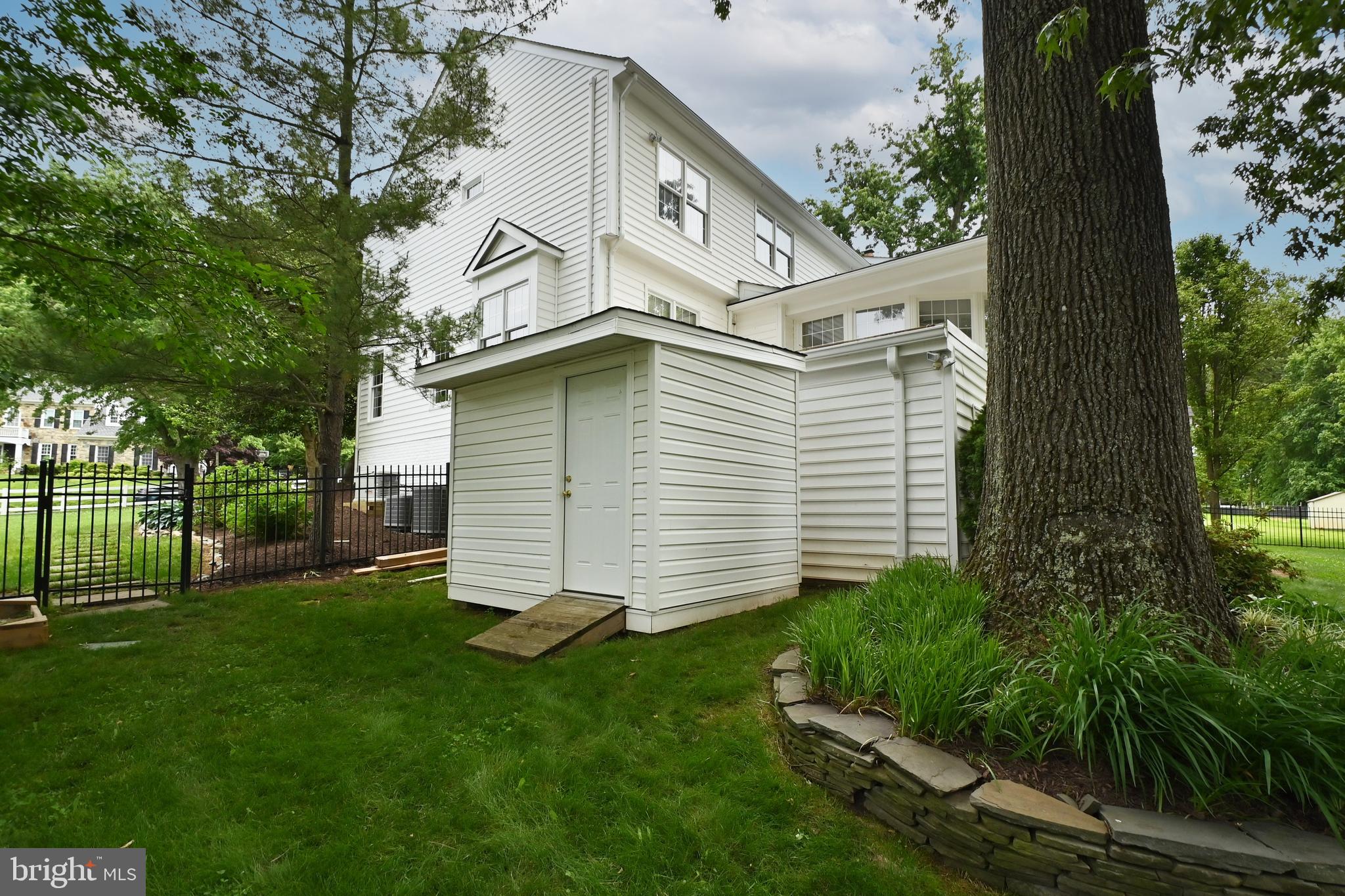 6202 Garden Road Springfield, VA 22152 - Photo 79 of 91