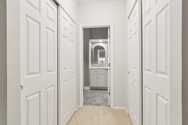 $305,000 | 927 Hidden Lake Drive, Buffalo Grove, IL 60089