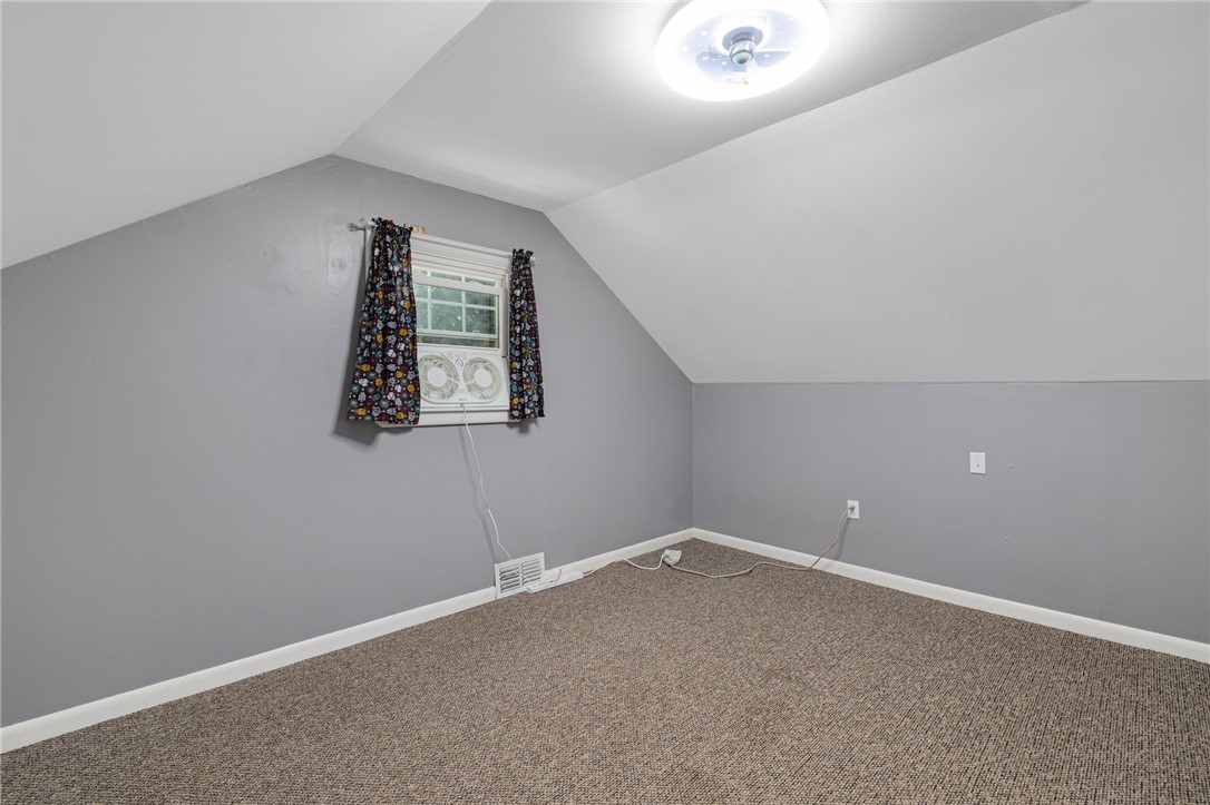 400 Crandall Road Tiverton, RI 02878 - Photo 21 of 32