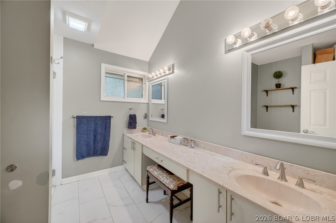 16 Duckhead Road Lake Ozark, MO 65049 - Photo 22 of 50 Double sinks & oversized bathroom