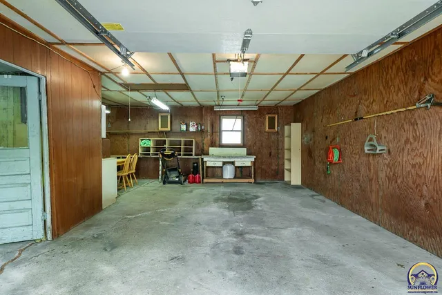 $125,000 | 224 Southwest Terra Drive, Topeka, KS 66609