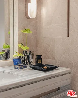 $2,650,000 | 9200 Wilshire Boulevard, Unit 404E, Beverly Hills, CA 90212