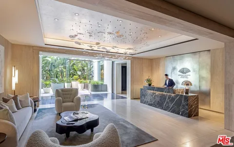 $2,650,000 | 9200 Wilshire Boulevard, Unit 404E, Beverly Hills, CA 90212