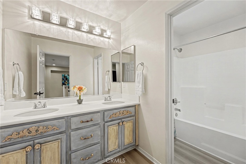 45127 Tioga Street Temecula, CA 92592 - Photo 17 of 27