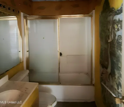 $29,900 | 18233 Old Highway 80, Edwards, MS 39066