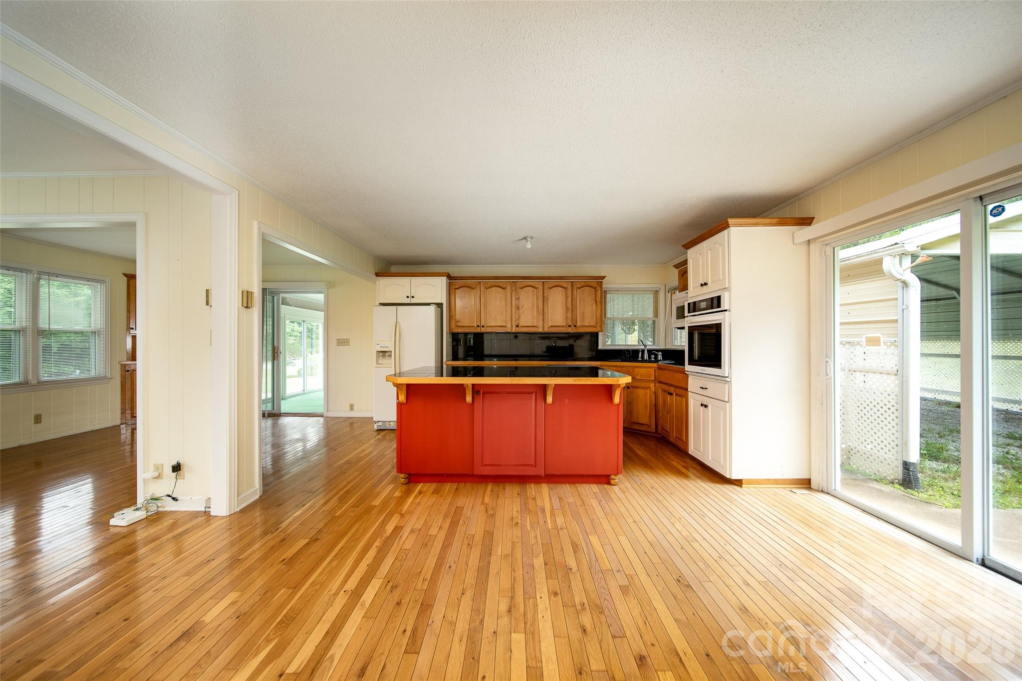 821 Tanasee Gap Road Balsam Grove, NC 28708 - Photo 3 of 29 Gallery Image 3