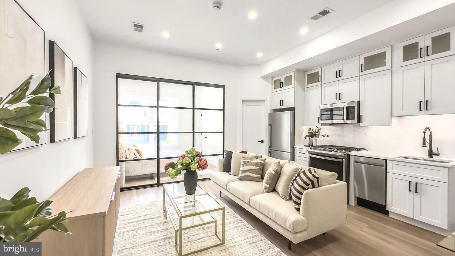 2517 Ontario Road Northwest, Unit 5 Washington, DC 20009 - Photo 1 of 27