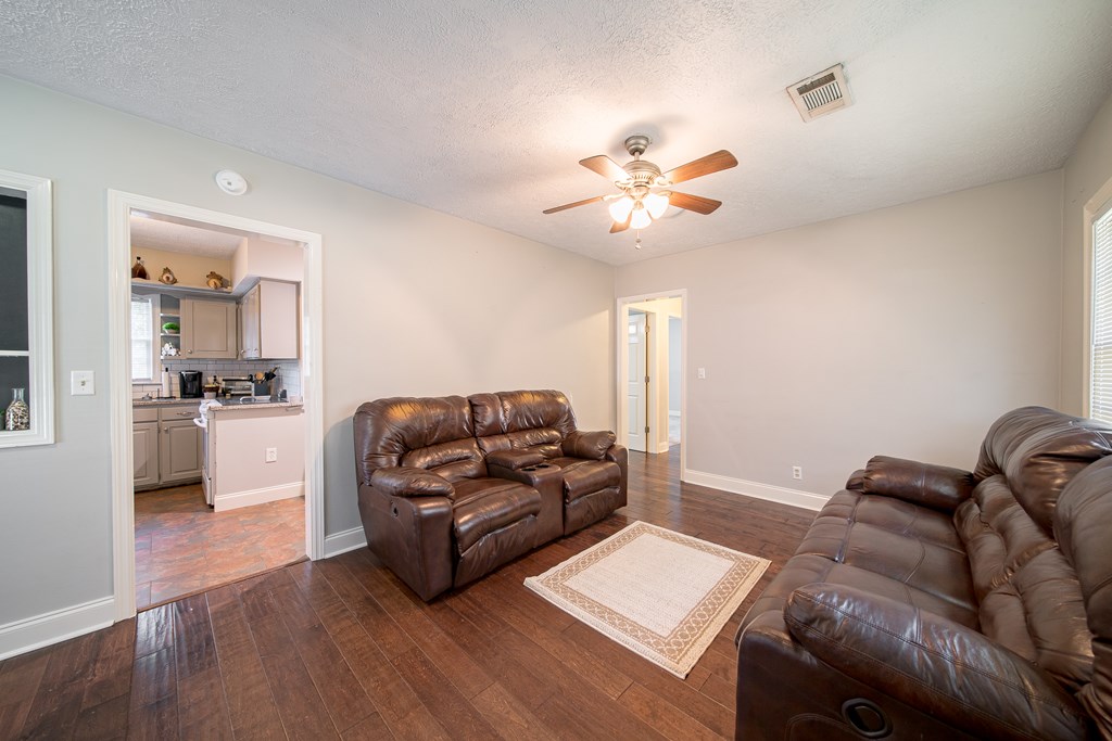 2895 West Britt David Road Columbus, GA 31909 - Photo 5 of 31 Gallery Image 5