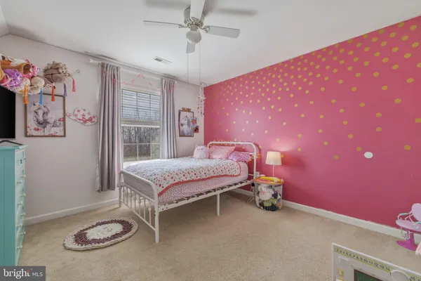 $625,000 | 257 Hunter Road, Maurertown, VA 22644