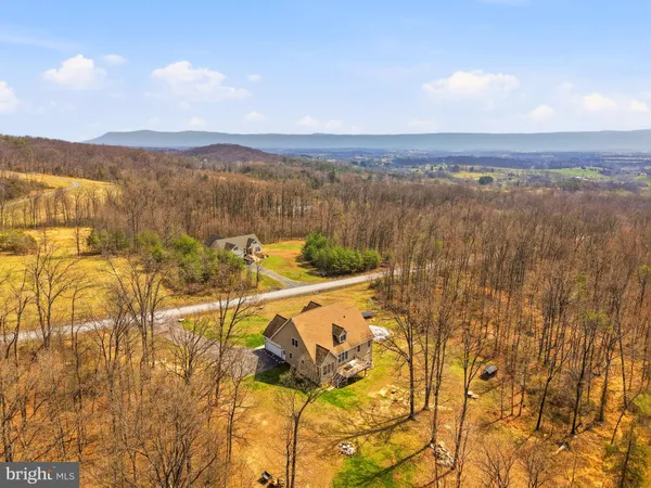 $625,000 | 257 Hunter Road, Maurertown, VA 22644