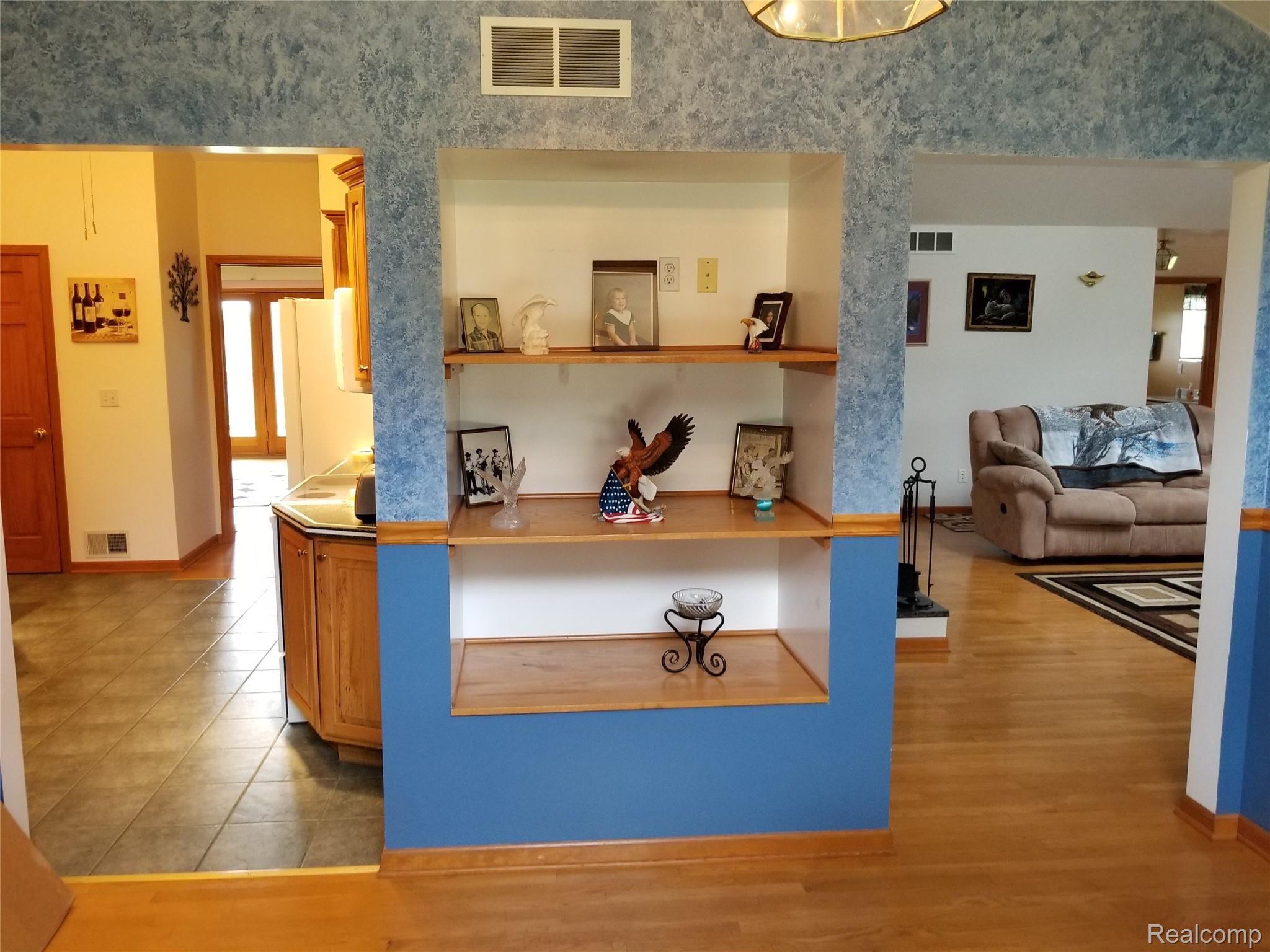 5865 Genesee Road Lapeer, MI 48446 - Photo 18 of 42 20190521_165237.jpg