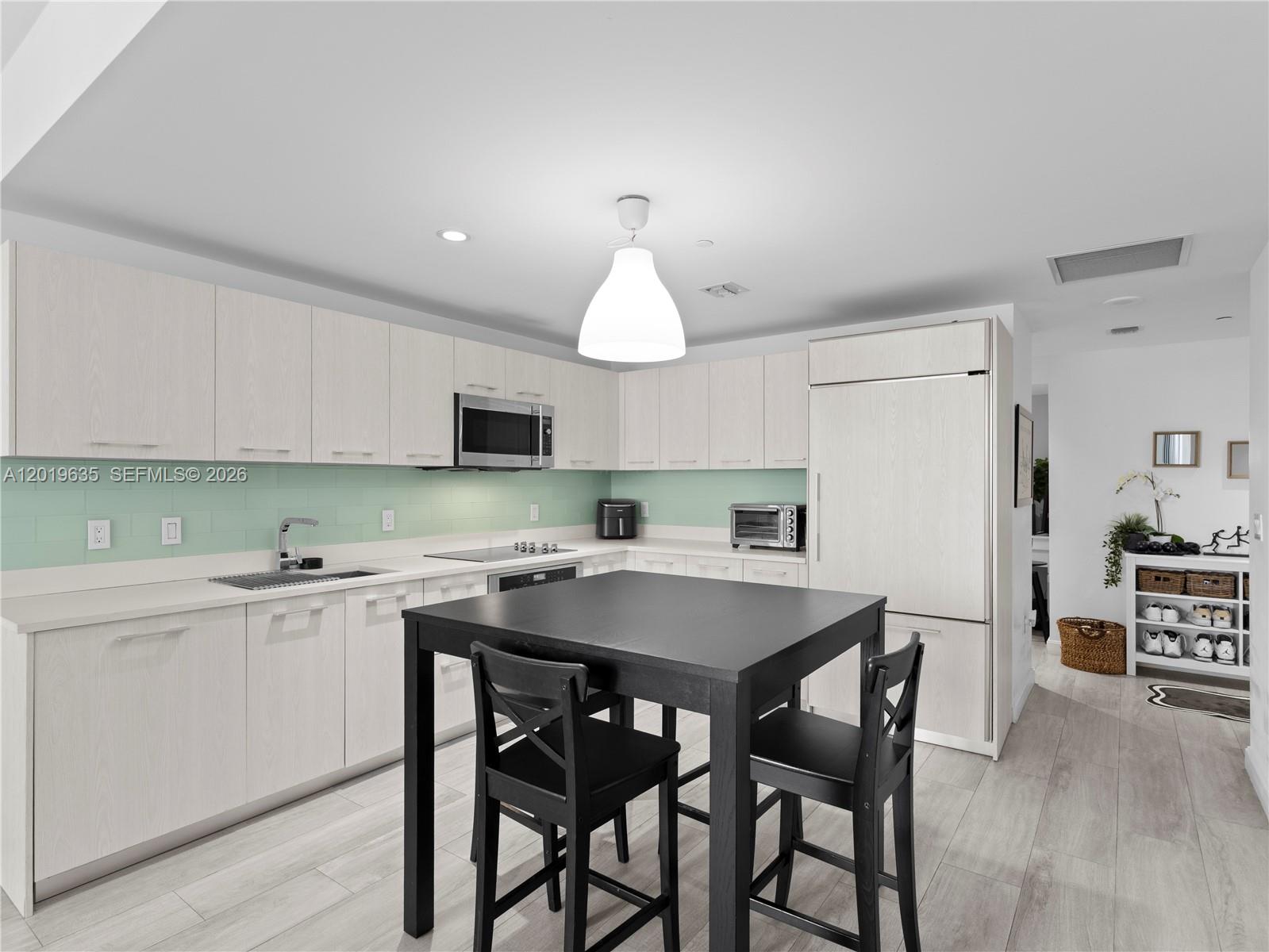 55 Southwest 9th Street, Unit 1810 Miami, FL 33130 - Photo 15 of 47