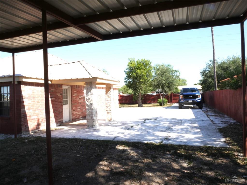 1020 Tamaulipas Street Weslaco, TX 78596 - Photo 13 of 31