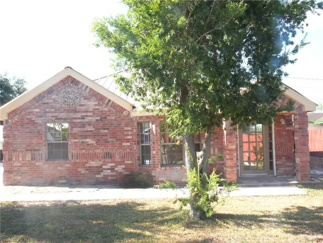 $1,300 | 1020 Tamaulipas Street, Weslaco, TX 78596