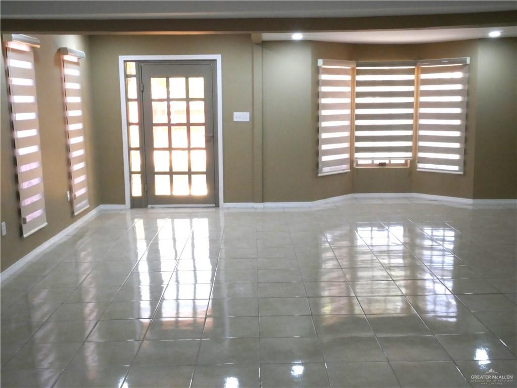 1020 Tamaulipas Street Weslaco, TX 78596 - Photo 23 of 31