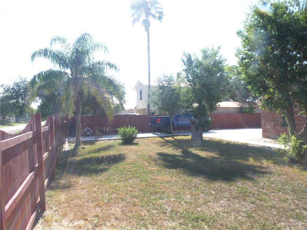 1020 Tamaulipas Street Weslaco, TX 78596 - Photo 4 of 31