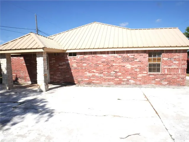 $1,300 | 1020 Tamaulipas Street, Weslaco, TX 78596