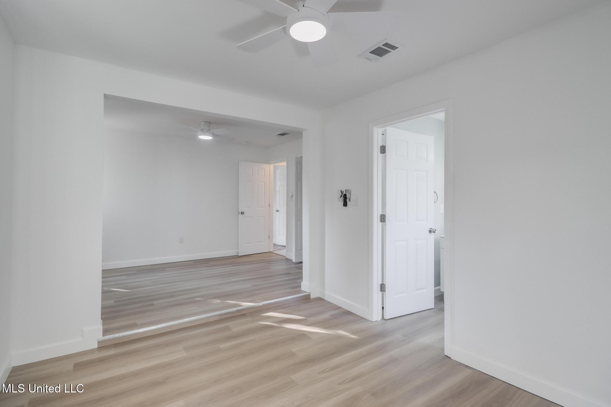 910 22nd Street Gulfport, MS 39501 - Photo 16 of 20 Photo Dec 09 2025, 10 25 08 AM (2)