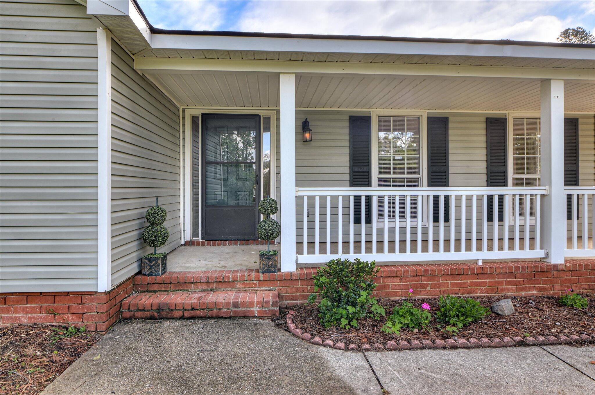 4171 Arlington Road Evans, GA 30809 - Photo 3 of 31 06-106