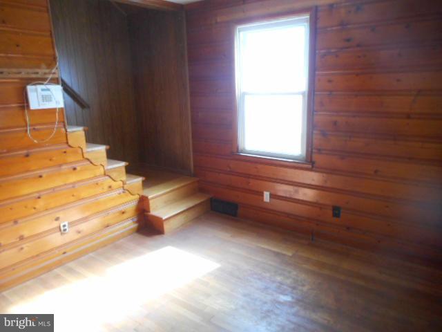 930 Woodlynn Road Baltimore, MD 21221 - Photo 12 of 26 Bedroom