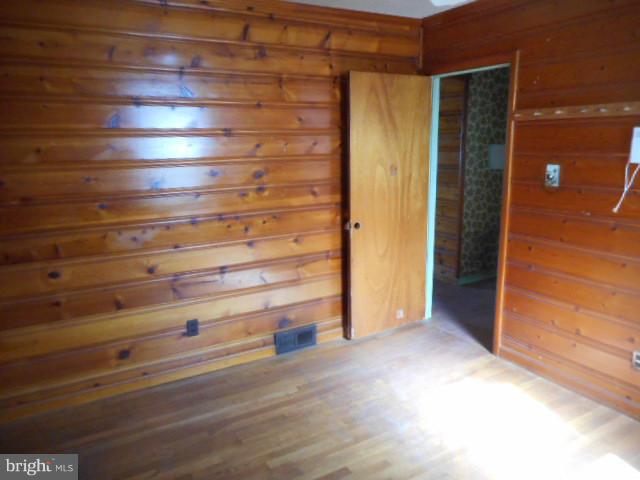 930 Woodlynn Road Baltimore, MD 21221 - Photo 13 of 26 Bedroom