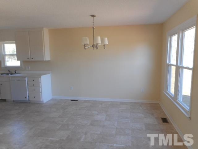 388 Godwin Road Benson, NC 27504 - Photo 3 of 14