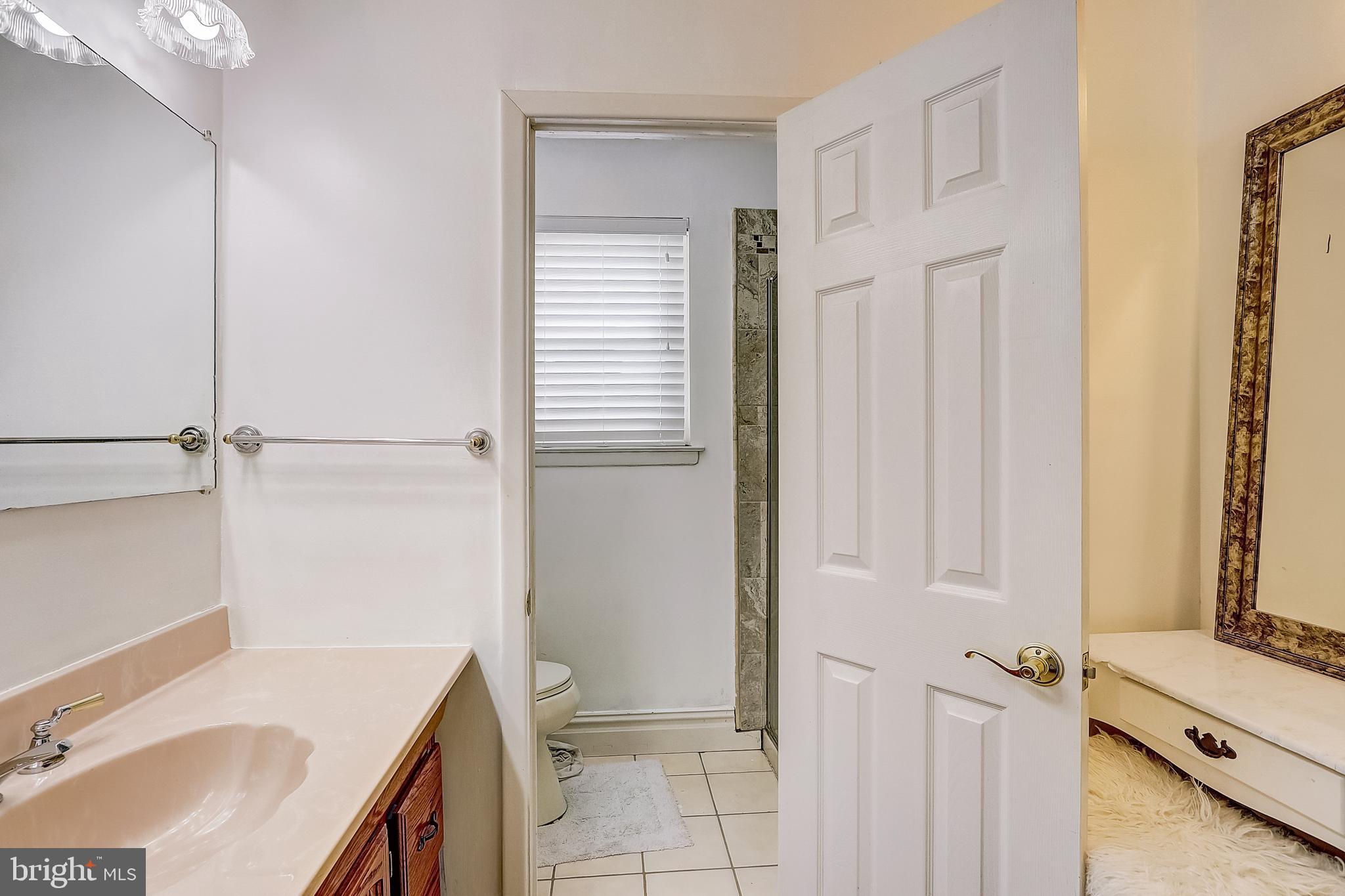 513 Brook Lane Warminster, PA 18974 - Photo 37 of 54