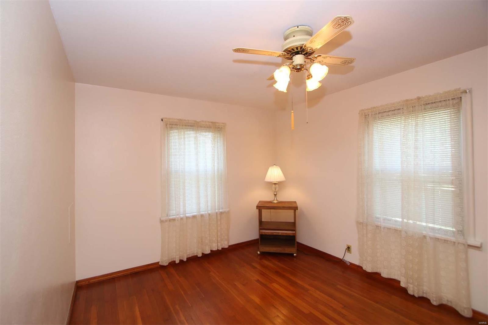 123 West 2nd Street Roxana, IL 62084 - Photo 10 of 23