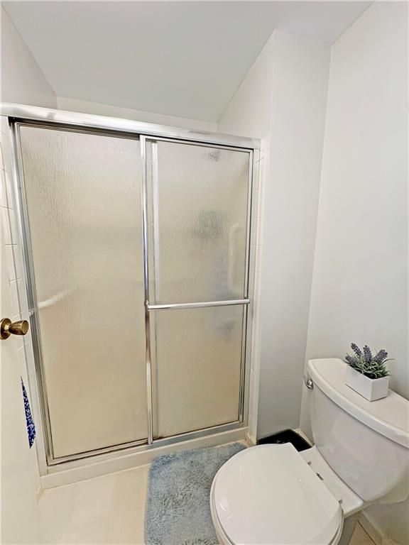 2303 Firethorn Road Bridgeville, PA 15017 - Photo 15 of 25 Master bath with separate shower and commode.