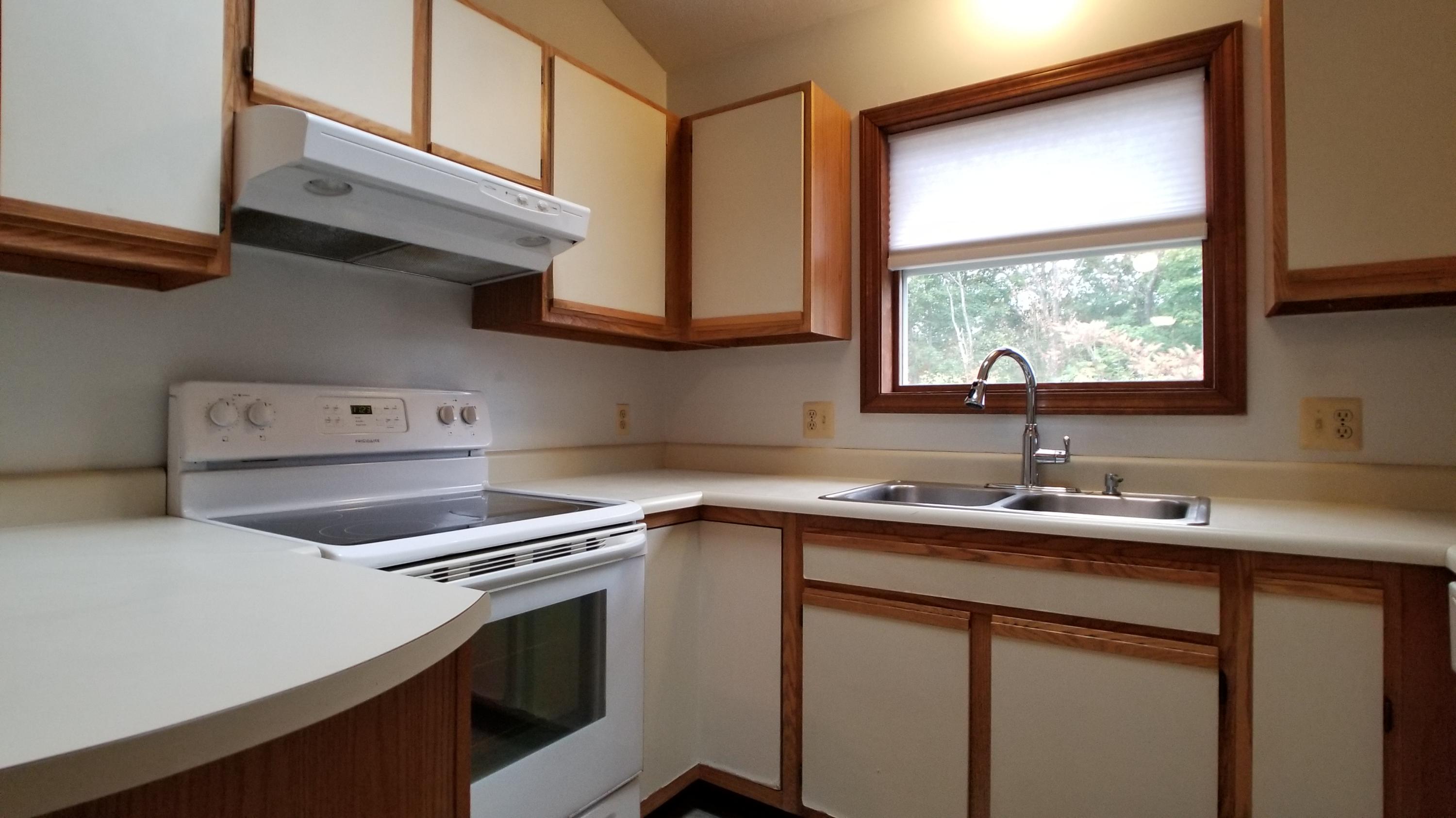 30 Witham Street, Unit 1 Springvale, ME 04083 - Photo 4 of 26 20201002_112451