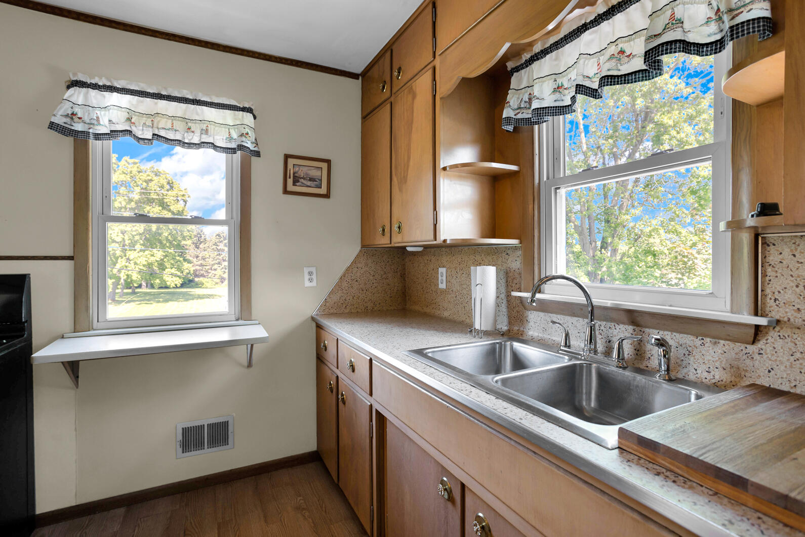 228 Ballard Road Jackson, MI 49201 - Photo 19 of 40 0N0A6981
