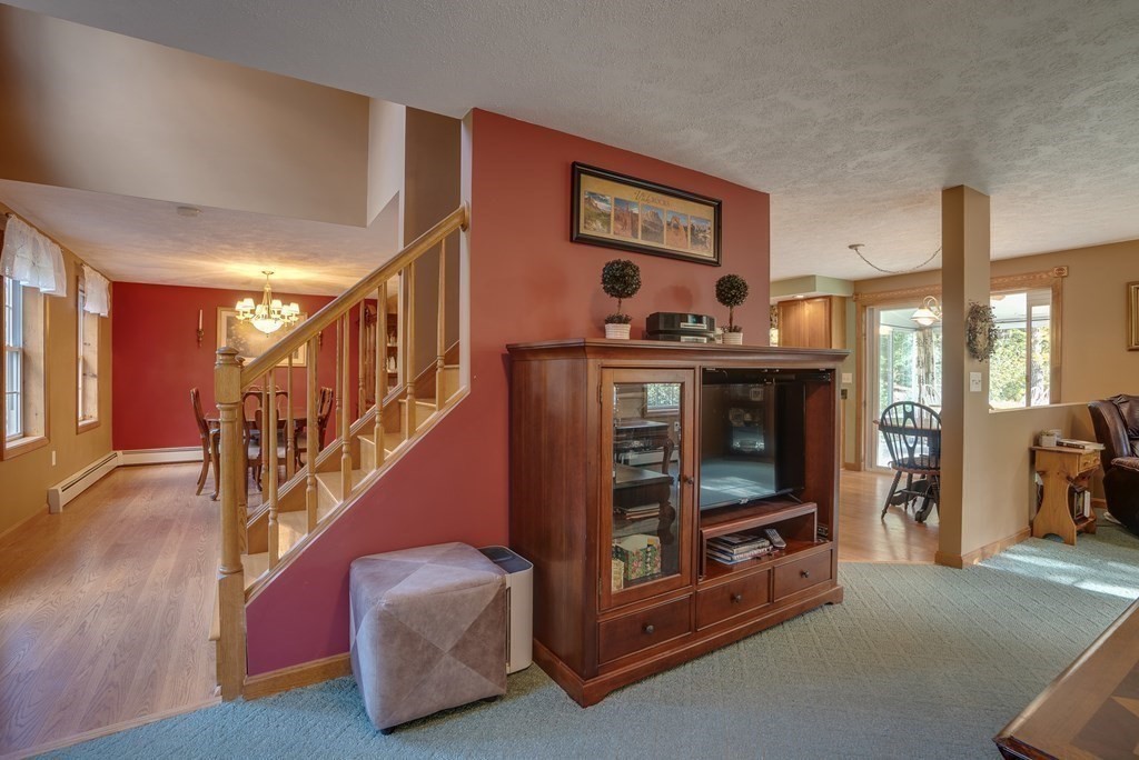 36 Newton Road Westminster, MA 01473 - Photo 6 of 30