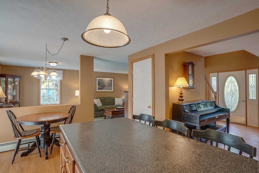 36 Newton Road Westminster, MA 01473 - Photo 10 of 30