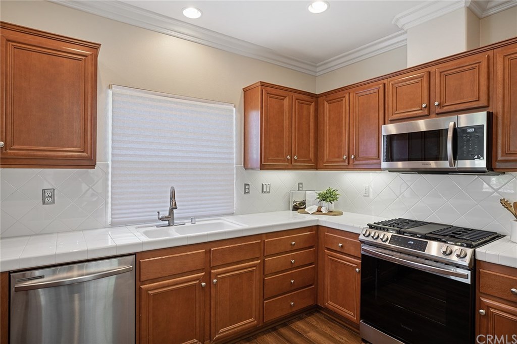 140 Strawflower Street Ladera Ranch, CA 92694 - Photo 7 of 17