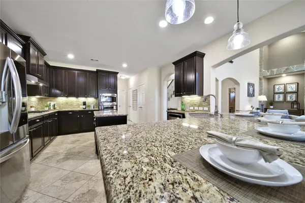 $850,000 | 25003 Waterstone Estates Circle East, Tomball, TX 77375