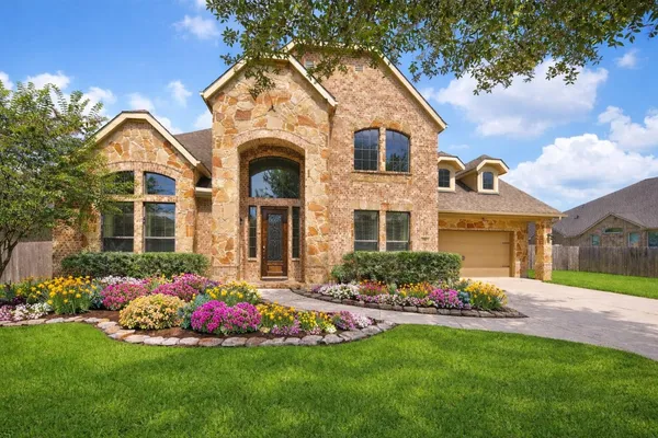 $850,000 | 25003 Waterstone Estates Circle East, Tomball, TX 77375